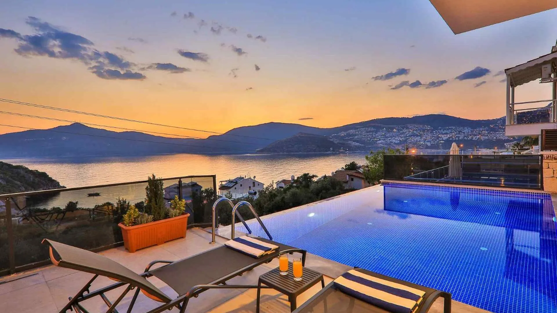 Villa Rainbow Αττάλεια