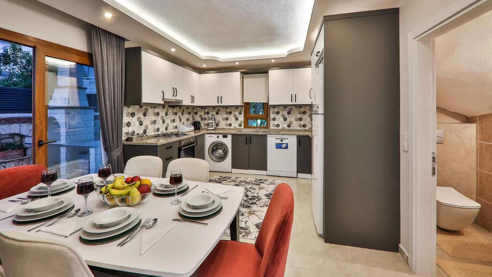 Villa Rainbow Αττάλεια